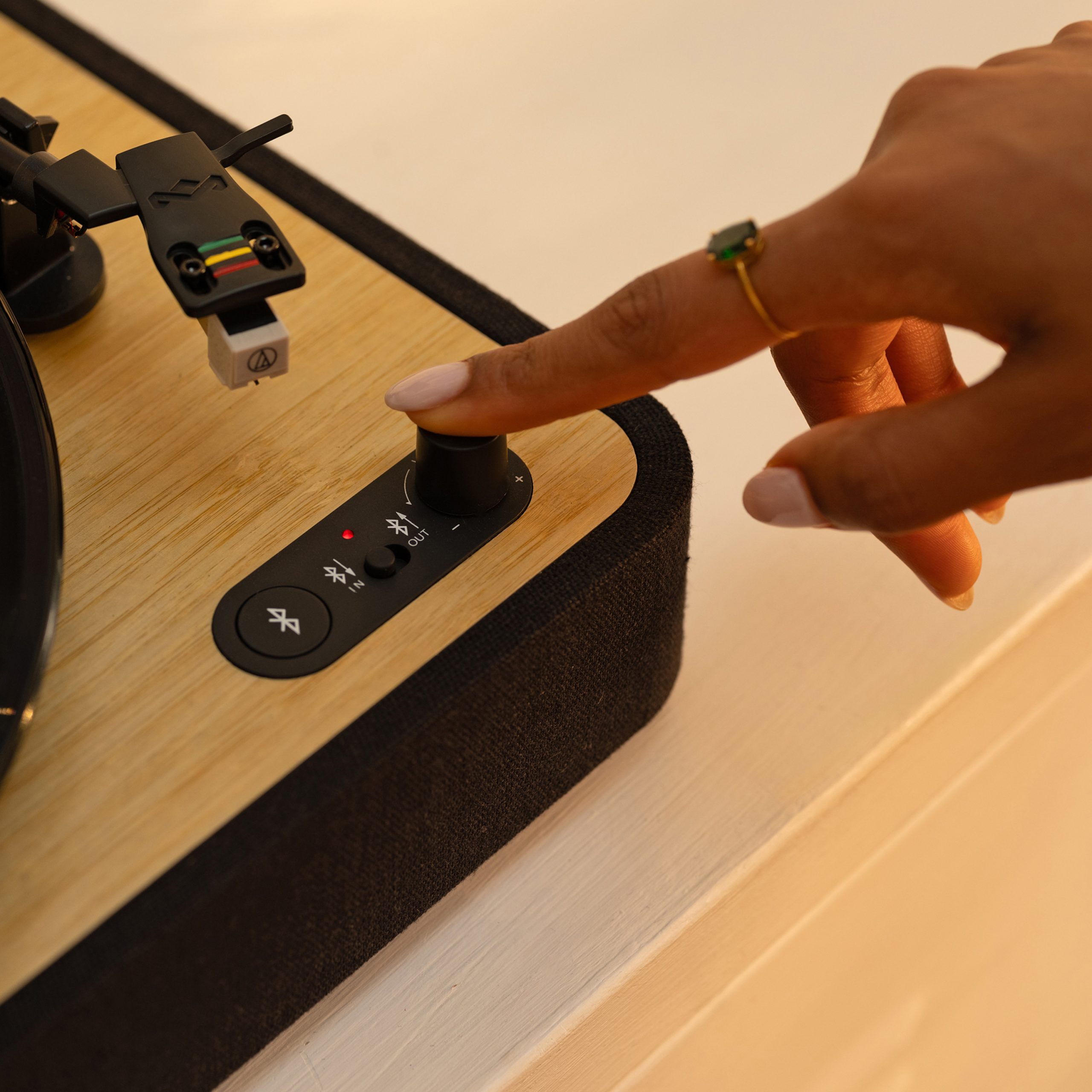 Revolution Draaitafel SB BT